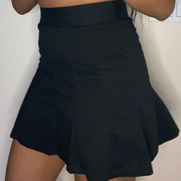 School girl Pleated Skater Fitted Skirt - Picture 3 of 4